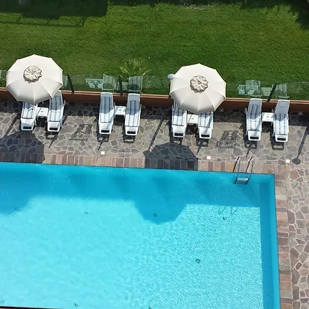 Benini Hotel 4*